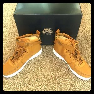 Nike Air Force 1 Mids *Brand New*